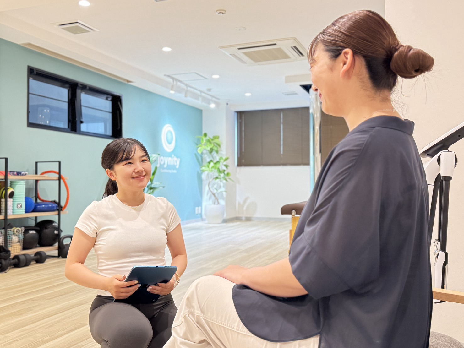 女性スタッフによる運動指導